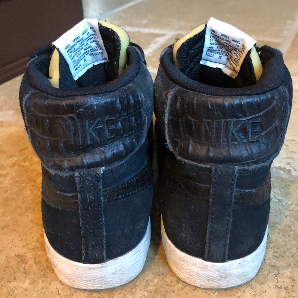 Nike black high tops - Picture 3 of 5
